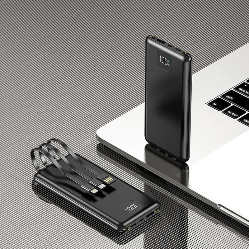promosyon iki adet siyah powerbank, dijital gösterge ve çizgili zemin
