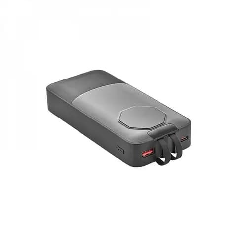 Promosyon powerbankin yanındaki kırmızı USB çıkışı ve halka şeklinde duran kablolar