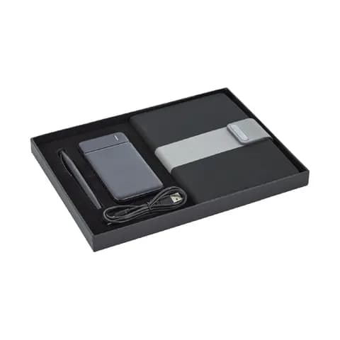 Promosyon defter, kalem ve powerbank içeren kurumsal hediye seti