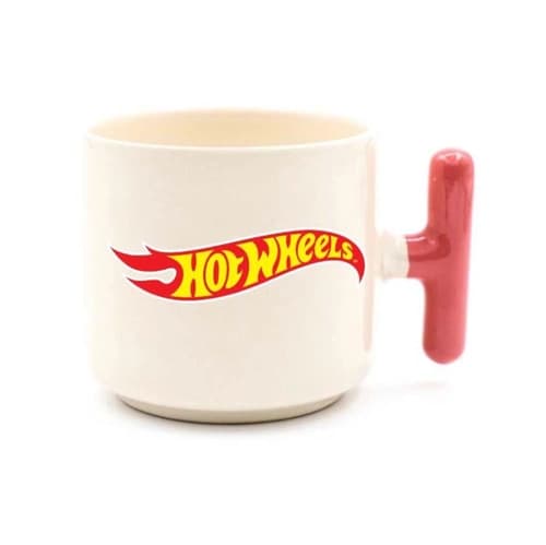 Kırmızı kulplu krem promosyon latte fincanı; kırmızı-sarı logo baskı örneği