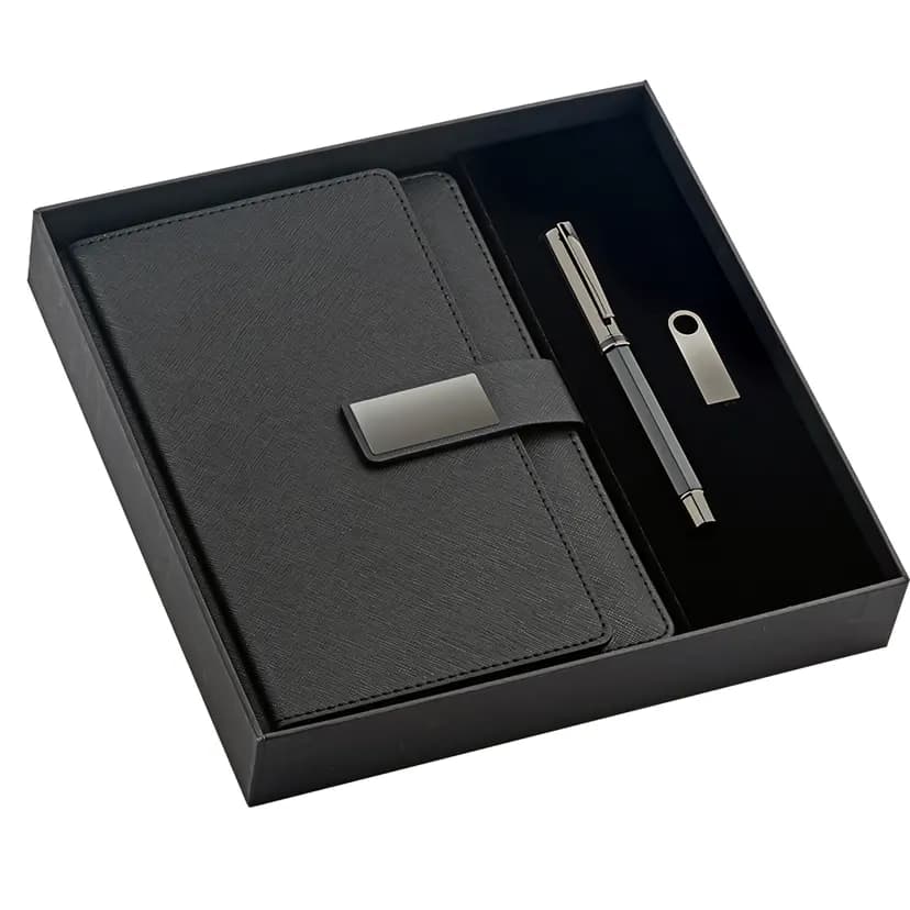 Siyah promosyon hediyelik set; deri defter, kalem ve Usb bellek içerir