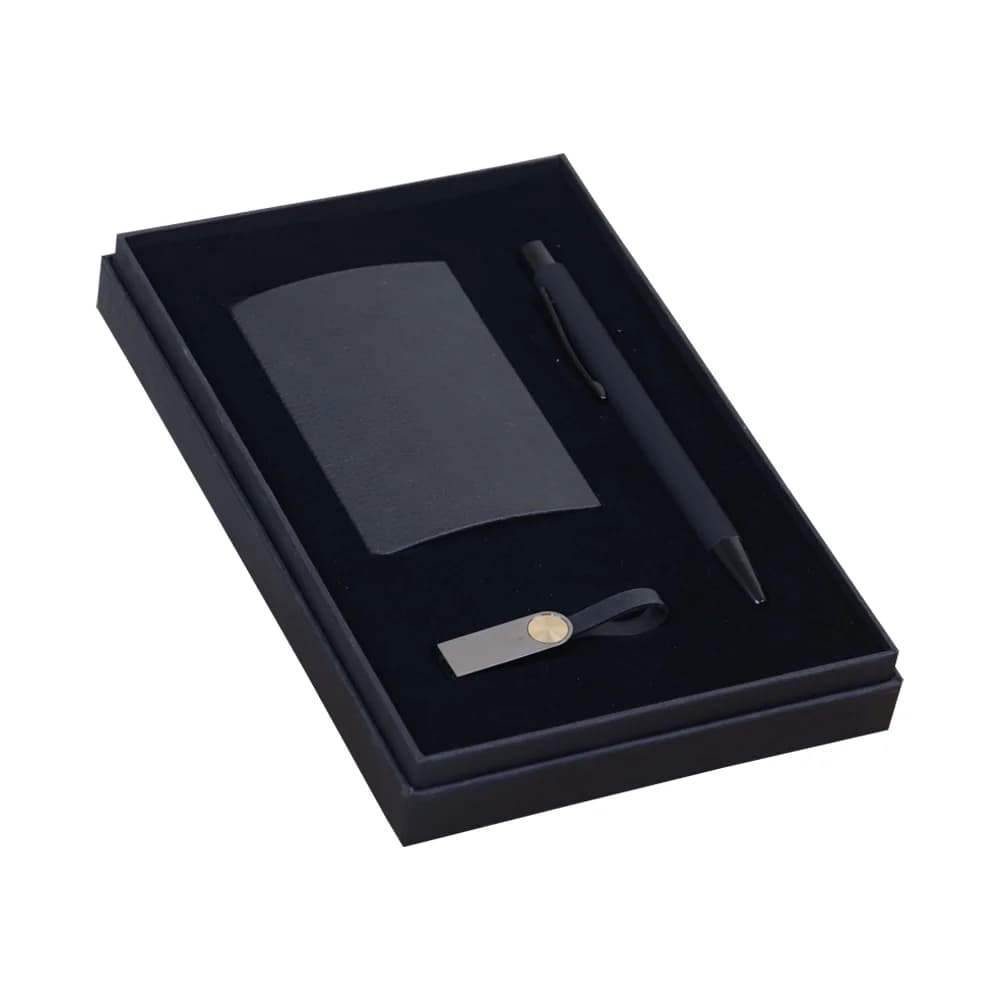 Siyah kaplamalı, deri kartvizitlik, mat siyah metal kalem ve metalik gri USB bellek içeren VIP promosyon hediye seti.