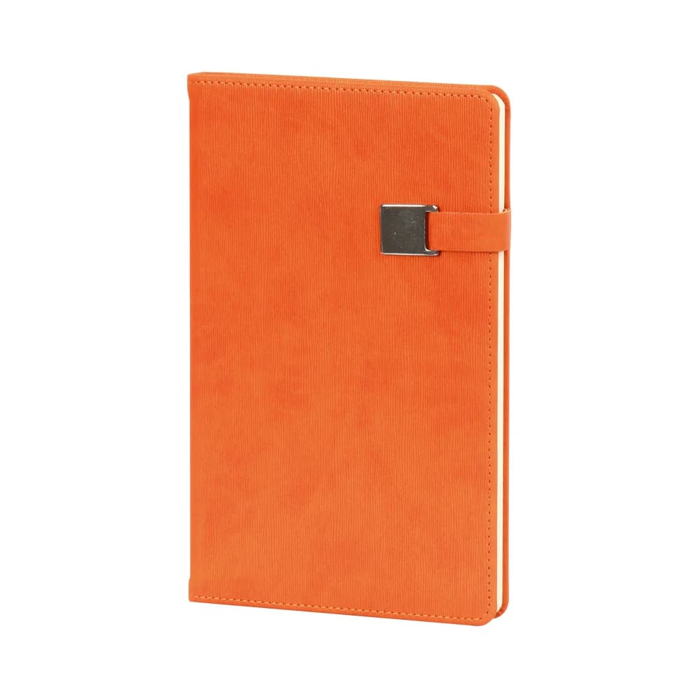 Promosyon turuncu kapaklı defter, kısa lastik ve kare metal toka