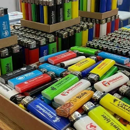Logolu baskıya uygun plastik gövdeli toptan çakmak