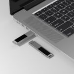 Beyaz Led Işıklı Usb Bellek - T- 20 kodlu ürün görseli