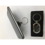 Telefon ve anahtarlık promosyon seti, şirket tanıtımı ve müşterilere hediye olarak kullanılabilecek modern ve kullanışlı ürünler. Yüksek kaliteli ve dayanıklı malzemelerle üretilmiş, markanızı öne çıkarır.