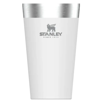 Takımcı gövdeye sahip, üzeri metal renkli, STANLEY logosu ve "Since 1913" yazısı bulunan metal bardak, reklam veya promosyon amaçlı kullanılabilir.